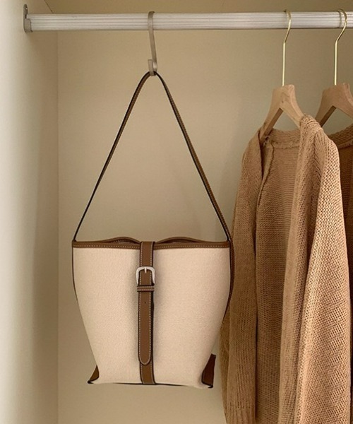 LAC-VERT（ラック・ヴェール）の「キャンバスベルトバッグ（トートバッグ・レディース・ブラック/ダークブラウン/ベージュ/ブラウン・FREE）」の16枚目の写真