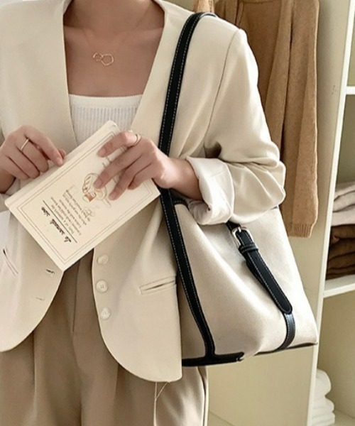 LAC-VERT（ラック・ヴェール）の「キャンバスベルトバッグ（トートバッグ・レディース・ブラック/ダークブラウン/ベージュ/ブラウン・FREE）」の22枚目の写真