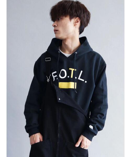 FRUIT OF THE LOOM（フルーツオブザルーム）の「【別注】FRUIT OF THE LOOM ロゴ フーディ　＊（パーカー・メンズ・ホワイト/ブラック/グレー・M/L/XL）」の7枚目の写真