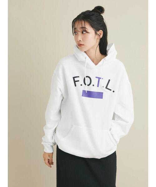 FRUIT OF THE LOOM（フルーツオブザルーム）の「【別注】FRUIT OF THE LOOM ロゴ フーディ　＊（パーカー・メンズ・ホワイト/ブラック/グレー・M/L/XL）」の8枚目の写真