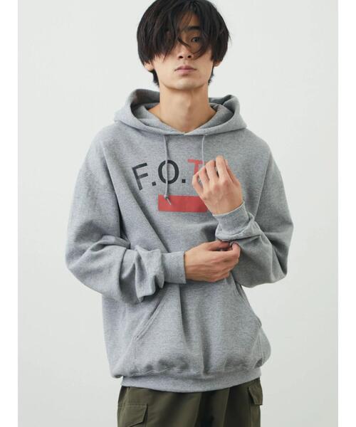 FRUIT OF THE LOOM（フルーツオブザルーム）の「【別注】FRUIT OF THE LOOM ロゴ フーディ　＊（パーカー・メンズ・ホワイト/ブラック/グレー・M/L/XL）」の13枚目の写真