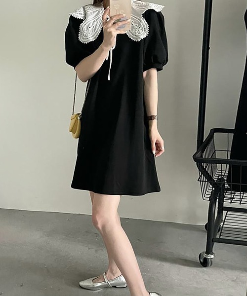 Girly Doll(ガーリードール)の「付け衿パフスリーブカットフレアワンピース(ワンピース・レディース・ブラック/ブラック×ホワイト・F)」の10枚目の写真