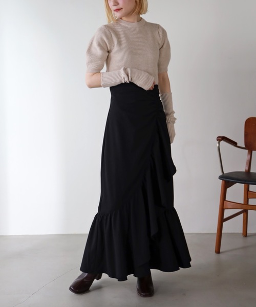 UNFIELD(アンフィールド)の「【2022A/W New Arrival】ラッフルフリルマーメイドスカート(スカート・レディース・ブラック・FREE)」の12枚目の写真