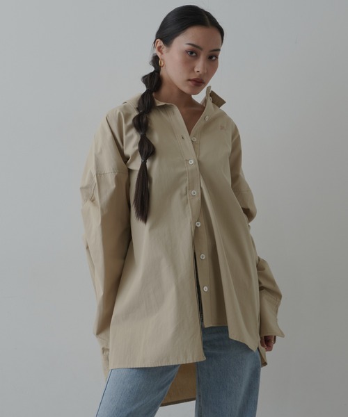 FIG&VIPER（フィグアンドバイパー）の「カフスシャツミニ丈ワンピース（シャツ/ブラウス・レディース・ベージュ/ホワイト・FREE）」の2枚目の写真