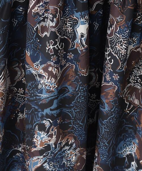 OPAQUE.CLIP（オペークドットクリップ）の「◆【大草直子さんコラボ】花柄プリントスカート（スカート・レディース・グリーン系その他2/ネイビー系・38/36/40）」の21枚目の写真