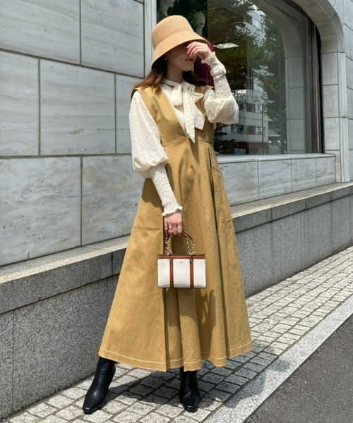 EIMY ISTOIRE(エイミーイストワール)の「es monogram フロッキーブラウス(シャツ/ブラウス・レディース・ブラック/アイボリー/ブラウン・FREE)」の7枚目の写真