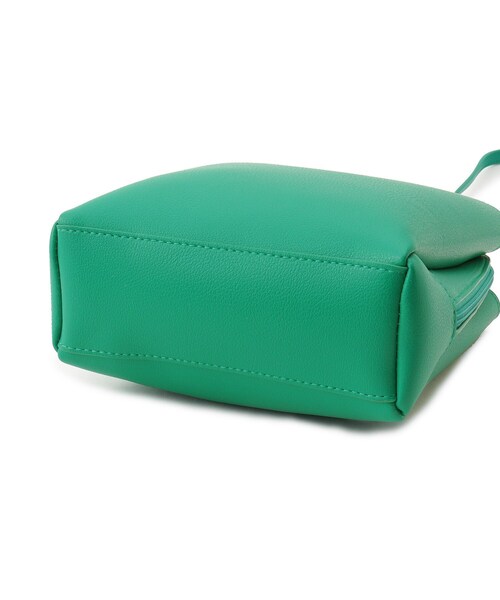 SHOO・LA・RUE（シューラルー）の「◆【軽量】ふわっと軽い3層ショルダーバッグ（ショルダーバッグ・レディース・シルバー/ダークグリーン/グレー/ブラック/ピンク系/サンドベージュ・00）」の10枚目の写真