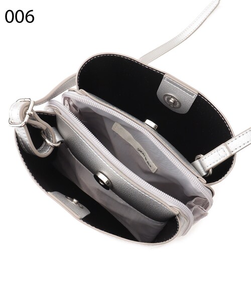 SHOO・LA・RUE（シューラルー）の「◆【軽量】ふわっと軽い3層ショルダーバッグ（ショルダーバッグ・レディース・シルバー/ダークグリーン/グレー/ブラック/ピンク系/サンドベージュ・00）」の11枚目の写真