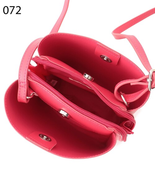 SHOO・LA・RUE（シューラルー）の「◆【軽量】ふわっと軽い3層ショルダーバッグ（ショルダーバッグ・レディース・シルバー/ダークグリーン/グレー/ブラック/ピンク系/サンドベージュ・00）」の15枚目の写真