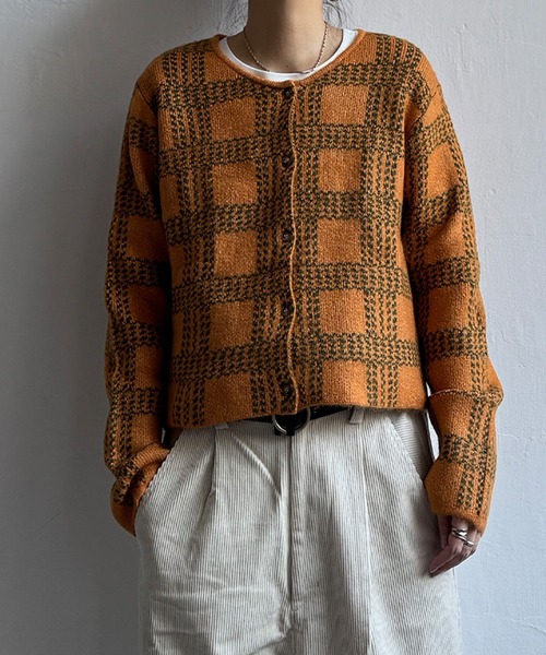 LBC（エルビーシー）の「配色ニットショートカーディガン（カーディガン/ボレロ・レディース・ベージュ/グレー/ターコイズブルー/オレンジ・M/L）」の4枚目の写真