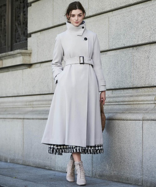 AND COUTURE(アンドクチュール)の「ペコラムビーバースタンド AND COUTURE(アンドクチュール)の「ペコラムビーバースタンド