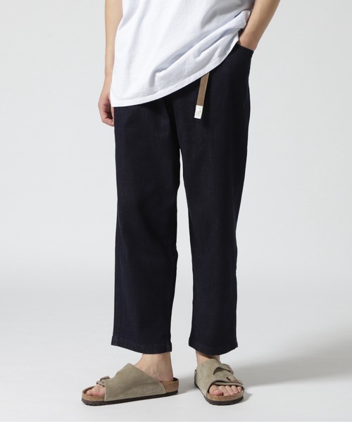 Gramicci(グラミチ)の「GRAMICCI/グラミチ 別注ワイドテーパードデニムパンツ WIDE TAPERED DENIM PANTS(その他パンツ・メンズ・ワンウォッシュ/ブルー系その他4・S/L/M/XL)」の1枚目の写真