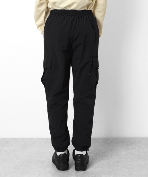 GLAZOS（グラソス）の「[ジョガー]ナイロン裏起毛・カーゴパンツ（カーゴパンツ・キッズ・ネイビー/ライトベージュ/ブラック・140cm/150cm/160cm/170cm）」の12枚目の写真