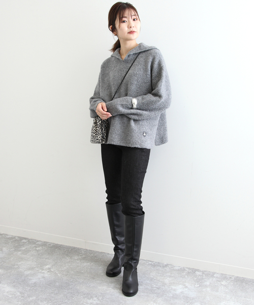 ORCIVAL（オーシバル）の「【ORCIVAL / オーシバル】 TAN_BOUCLE SAILOR ニット（ニット/セーター・レディース・チャコールグレー/ベージュ・FREE）」の4枚目の写真