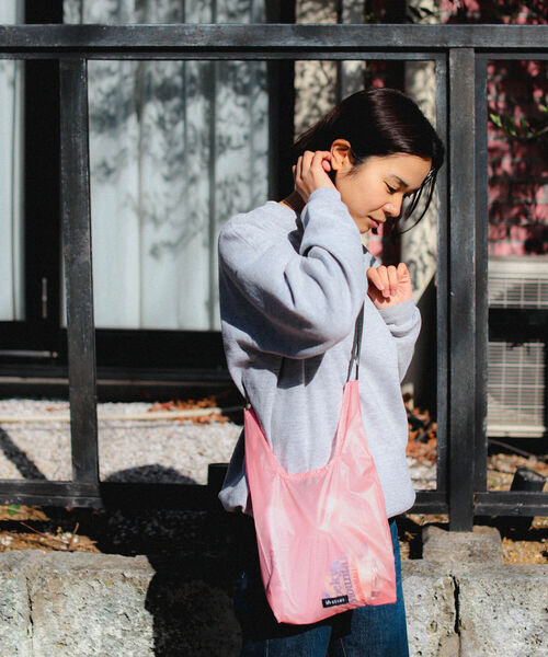 bpr BEAMS（ビーピーアール ビームス ）の「bPr BEAMS / CORDURA(R)シルナイロン ショッパーバッグ（エコバッグ/サブバッグ・メンズ・グレイッシュベージュ/グレー/ブルー/オレンジ/ラベンダー/ピンク/グリーン/イエロー・ONE SIZE）」の14枚目の写真