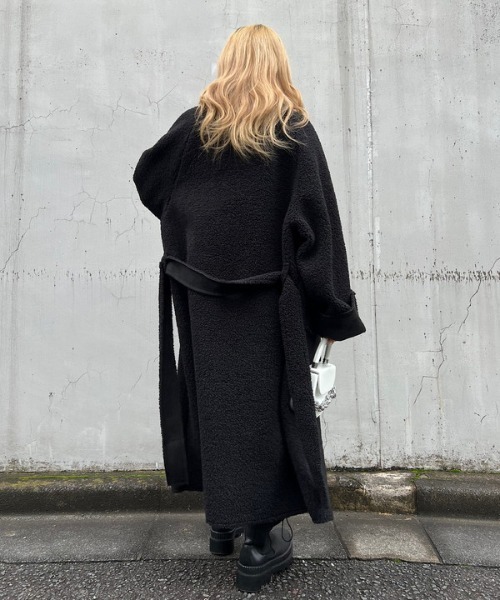 ROGER AND RAW（ロジャーアンドロウ）の「フェイクボアロングトレンチ 