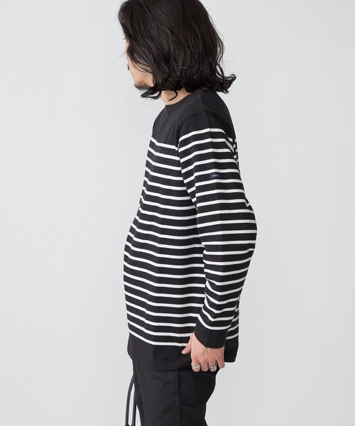 SHIPS(シップス)の「*SHIPS: ワンポイント ロゴ ジャージー ボーダー ボートネック ロングスリーブ Tシャツ(Tシャツ/カットソー・メンズ・ブラック/ナチュラル/グリーン/ブルー・SMALL/MEDIUM/LARGE/X-LARGE)」の20枚目の写真