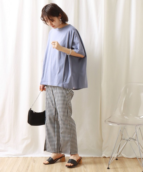 libelle more(リベル モア)の「《接触冷感》USAコットン 裾タックTシャツ(Tシャツ/カットソー・レディース・グレイッシュブルー/オフホワイト/ブラック/ラベンダー・M/L)」の11枚目の写真