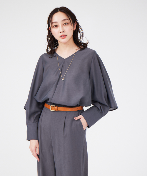 qualite（カリテ）の「【2WAY】フレアスリーブブラウス（シャツ/ブラウス・レディース・セージグリーン/チャコールグレー/ホワイト・フリー）」の2枚目の写真