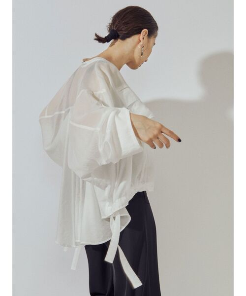 UN3D.（アンスリード）の「アウトポケットドルマンシャツ（シャツ/ブラウス・レディース・ホワイト/ブラック・FREE）」の16枚目の写真