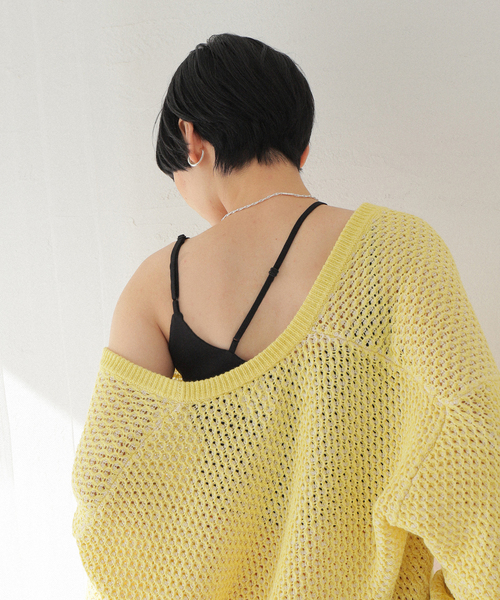 JOINT WORKS（ジョイントワークス）の「【COMMRE/コムル】アシメストラップ カップ付きキャミ（キャミソール・レディース・ホワイト/ブラック・FREE）」の3枚目の写真