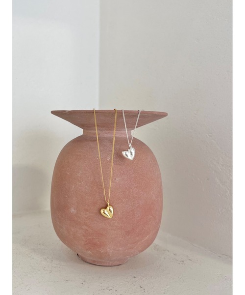 jumelle（ジュメロ）の「ぷっくりハートネックレス（ネックレス・レディース・ゴールド/シルバー・FREE）」の7枚目の写真