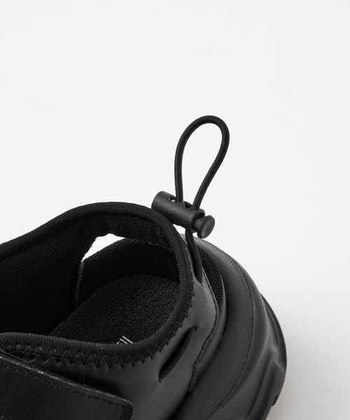 COLONY 2139（コロニートゥーワンスリーナイン）の「レースアップスニーカーサンダル（サンダル・レディース・ブラック/ホワイト・SMALL/MEDIUM/LARGE）」の10枚目の写真