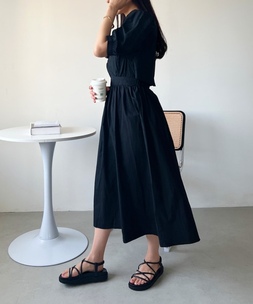 【GIANA】日本未入荷！カットアウトプリーツワンピース カットアウトワンピース JB24531 | レディースファッション通販