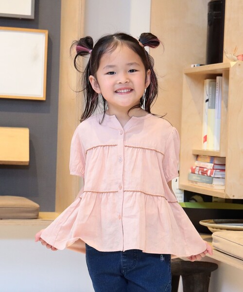 BEAMS mini(ビームスミニ)の「BEAMS mini / ドット ティアード ブラウス 23SS(90~150㎝)(シャツ/ブラウス・キッズ・オフホワイト/レッド系その他・90/100/110/120/130/140/150)」の6枚目の写真