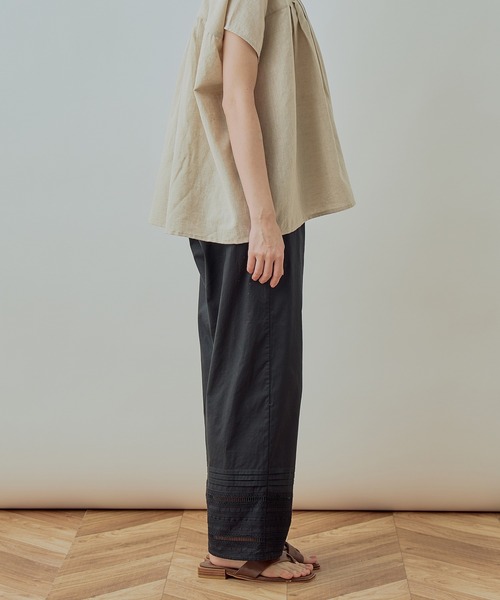 Kelen(ケレン)の「「KELEN / ケレン」LACE EASY PANTS"LAPET"(その他パンツ・レディース・ブラック/オフホワイト/マスタード・S/M)」の7枚目の写真
