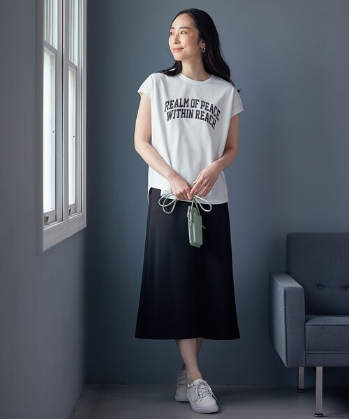 ANY(エニィ)の「【接触冷感/UVケア】ノースリーブロゴTシャツ(Tシャツ/カットソー・レディース・グレー系/アイボリー系/ダークブラウン系・3/2)」の8枚目の写真
