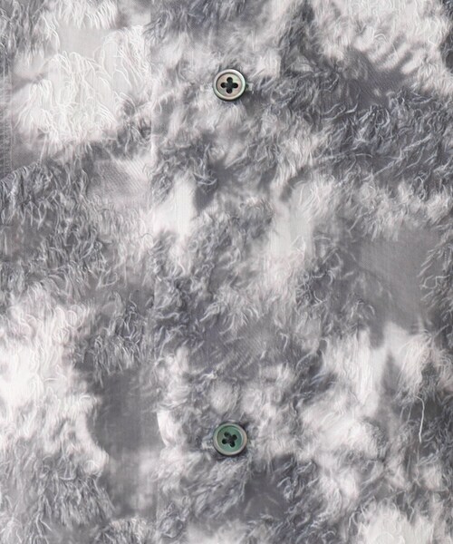 tk.TAKEO KIKUCHI(ティーケータケオキクチ)の「◆スカシタイダイカットシャツ(シャツ/ブラウス・メンズ・グレー系3/ダークグリーン系3/ブルー系3・01/02/03)」の4枚目の写真