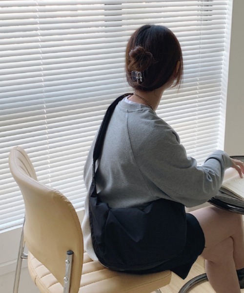 DIAVEL（ディアベル）の「2WAYキャンバスショルダーバッグ（ショルダーバッグ・レディース・アイボリー/ブラック・F）」の13枚目の写真