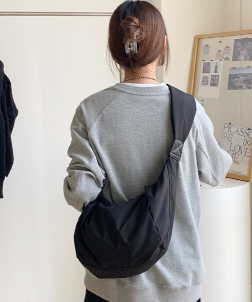 DIAVEL（ディアベル）の「2WAYキャンバスショルダーバッグ（ショルダーバッグ・レディース・アイボリー/ブラック・F）」の6枚目の写真