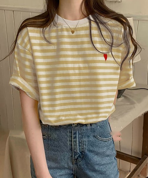 Girly Doll(ガーリードール)の「ハートのロゴがポイント。クルーネックカラーボーダーTシャツ(Tシャツ/カットソー・レディース・ブラック/イエロー/レッド/グリーン/ライトピンク/ブラウン/ミント/ネイビー/グレー/ライトイエロー/ライトベージュ/ライトブルー・F)」の10枚目の写真