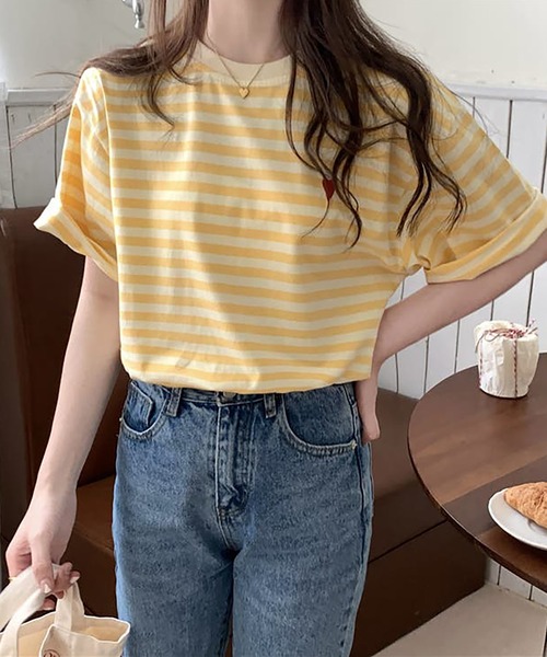 Girly Doll(ガーリードール)の「ハートのロゴがポイント。クルーネックカラーボーダーTシャツ(Tシャツ/カットソー・レディース・ブラック/イエロー/レッド/グリーン/ライトピンク/ブラウン/ミント/ネイビー/グレー/ライトイエロー/ライトベージュ/ライトブルー・F)」の18枚目の写真