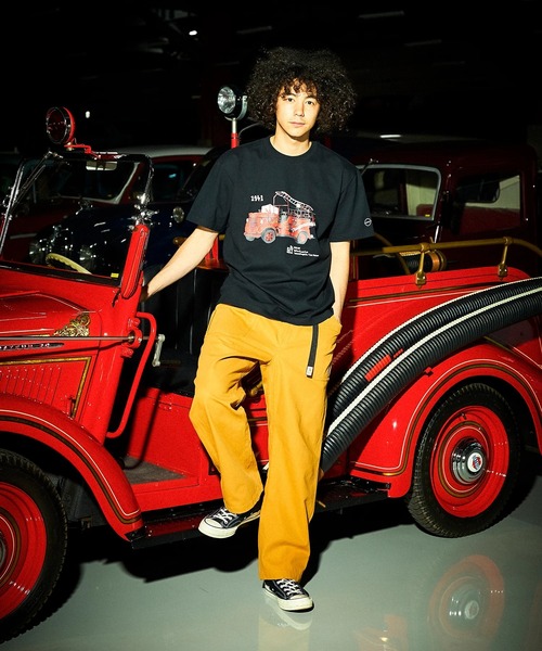 go slow caravan(ゴースローキャラバン)の「ニッサン180型消防ポンプ車 TEE(Tシャツ/カットソー・メンズ・ブラック/ホワイト・XX-LARGE/MEDIUM/LARGE/X-LARGE)」の11枚目の写真
