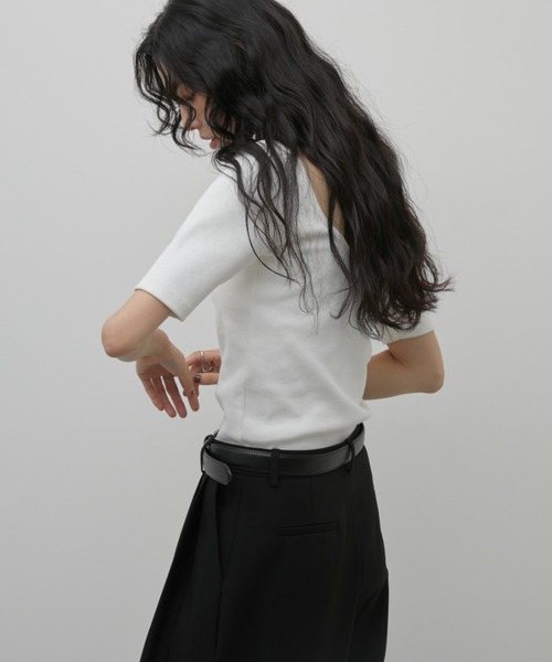 セール】カップ付バックオープンリブハーフスリーブトップス（Tシャツ
