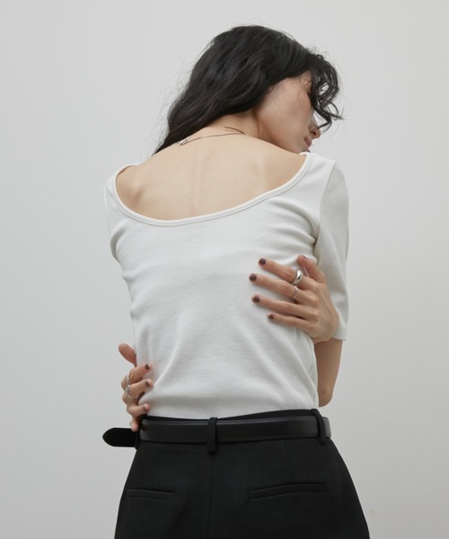 セール】カップ付バックオープンリブハーフスリーブトップス（Tシャツ