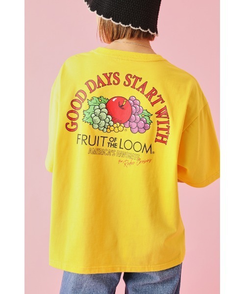 RODEO CROWNS WIDE BOWL（ロデオクラウンズワイドボウル）の「FOTL フルーツロゴ Tシャツ（Tシャツ/カットソー・レディース・イエロー/オフホワイト/ブラック・FREE）」の15枚目の写真