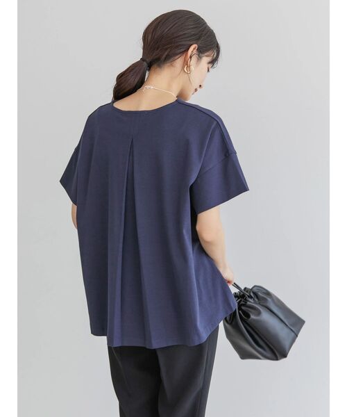 AMERICAN HOLIC(アメリカンホリック)の「キレイCottonVネックカットプルオーバー(Tシャツ/カットソー・レディース・ネイビー/オフホワイト/グリーン/レッド/ブラック・L/M)」の22枚目の写真