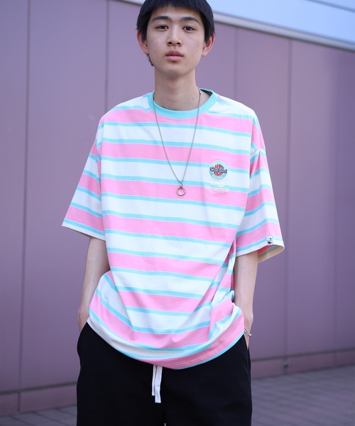 HOOK（フック）の「HOOK -original- ワッペン刺繍入り配色ボーダー半袖TEE (SS)（Tシャツ/カットソー・メンズ・パープル/ブルー/イエロー/ピンク/グリーン・M/L/XL）」の5枚目の写真