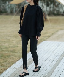 TeddyShop（テディショップ）の「【UVカット率 99％以上】レディース水着 長袖キャンディスリーブフリルラッシュガード+スリットパンツ 上下2点セット（ラッシュガード）」