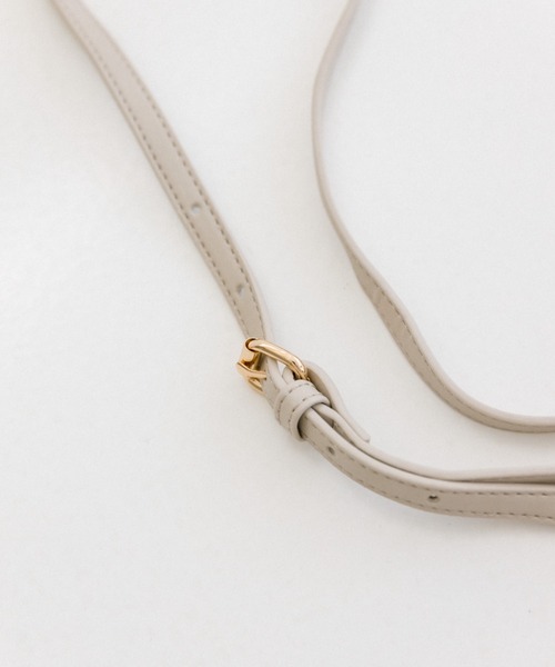 OLIVE des OLIVE（オリーブデオリーブ）の「2023AW　エンブレム付きがま口インバッグ 1032120010（ショルダーバッグ・レディース・ブラック/ホワイト/アイボリー・FREE）」の15枚目の写真