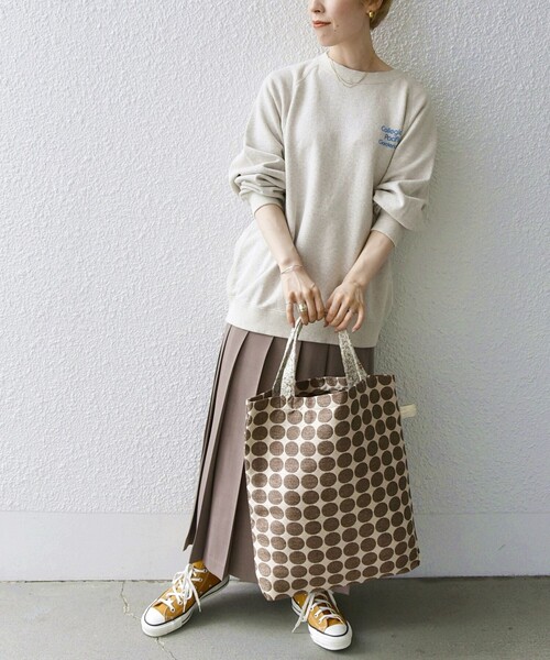 BINDU（ビンドゥー）の「【SHIPS any別注】BINDU: デザイン ジャカード トートバッグ（トートバッグ・レディース・チャコールグレー/シルバー/ブラック/ゴールド/ブルー/レッド・ONE SIZE）」の16枚目の写真