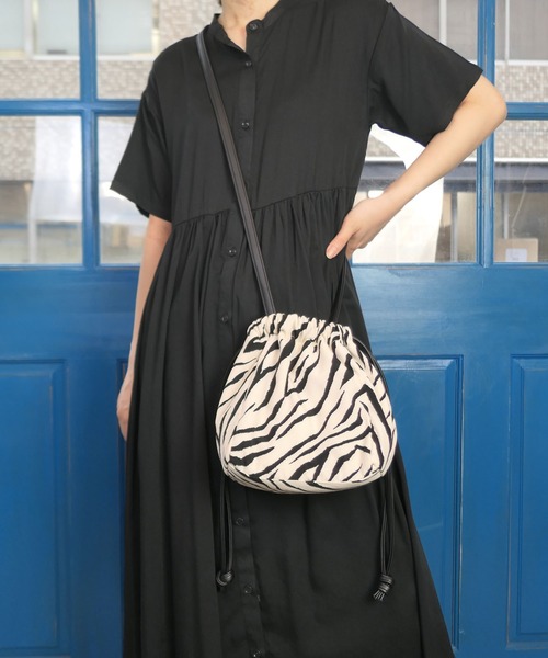 CORNERS（コーナーズ）の「ショルダーバッグ（ショルダーバッグ・レディース・ベージュ・FREE）」の7枚目の写真