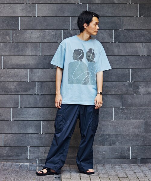 EDIFICE（エディフィス）の「【AICON × EDIFICE】グラフィックプリント Tシャツ（Tシャツ/カットソー・メンズ・ホワイト/ホワイト系その他/コバルトブルー/ホワイト×ホワイト・MEDIUM/LARGE）」の8枚目の写真