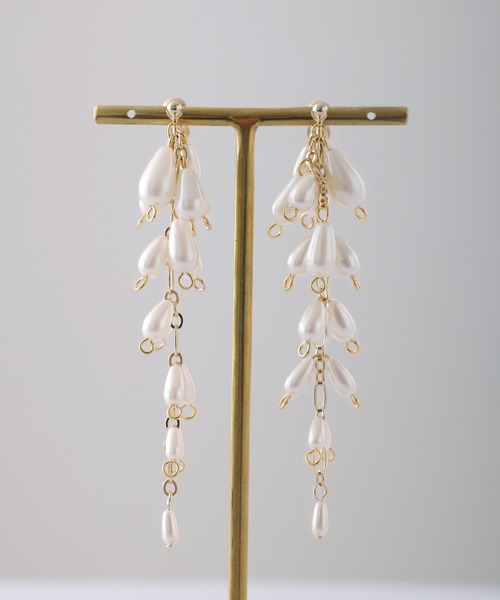 PourVous（プールヴー）の「ウィステリアモチーフイヤリング 結婚式 同窓会 オケージョン 二次会（イヤリング・レディース・シルバー/ゴールド・FREE）」の3枚目の写真