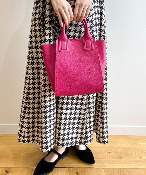 OPAQUE.CLIP(オペークドットクリップ)の「◆【2WAY/軽量】サイドウィングミドルトート(トートバッグ・レディース・ライトグレー/ベージュ/チャコールグレー/ブラック/ピンク系・00)」の16枚目の写真