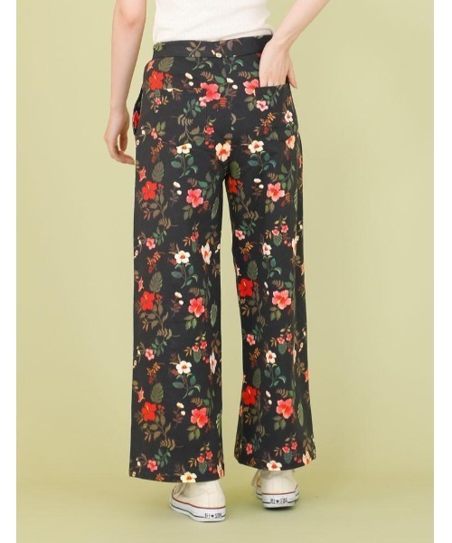 Little sunny bite(リトルサニーバイト)の「【Little sunny bite】little sunny bite ×Clap Clap hibiscus print pants(その他パンツ・レディース・ブラック・SMALL)」の8枚目の写真